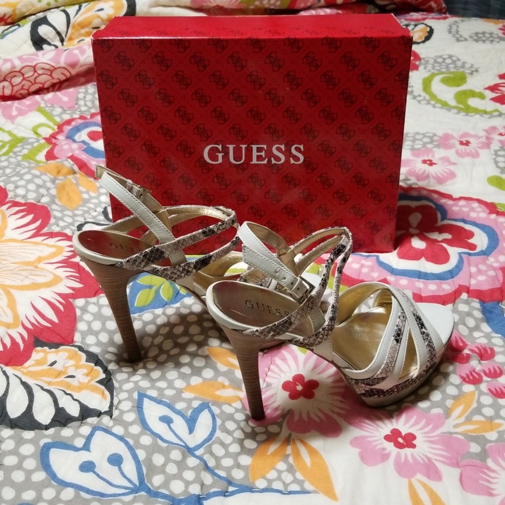 Guess Ibisan Platform Heels Size 7.5M